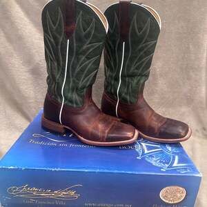 Cody James Men's Brown and Green Leather Western Boots Broad Square Toe SIZE 9